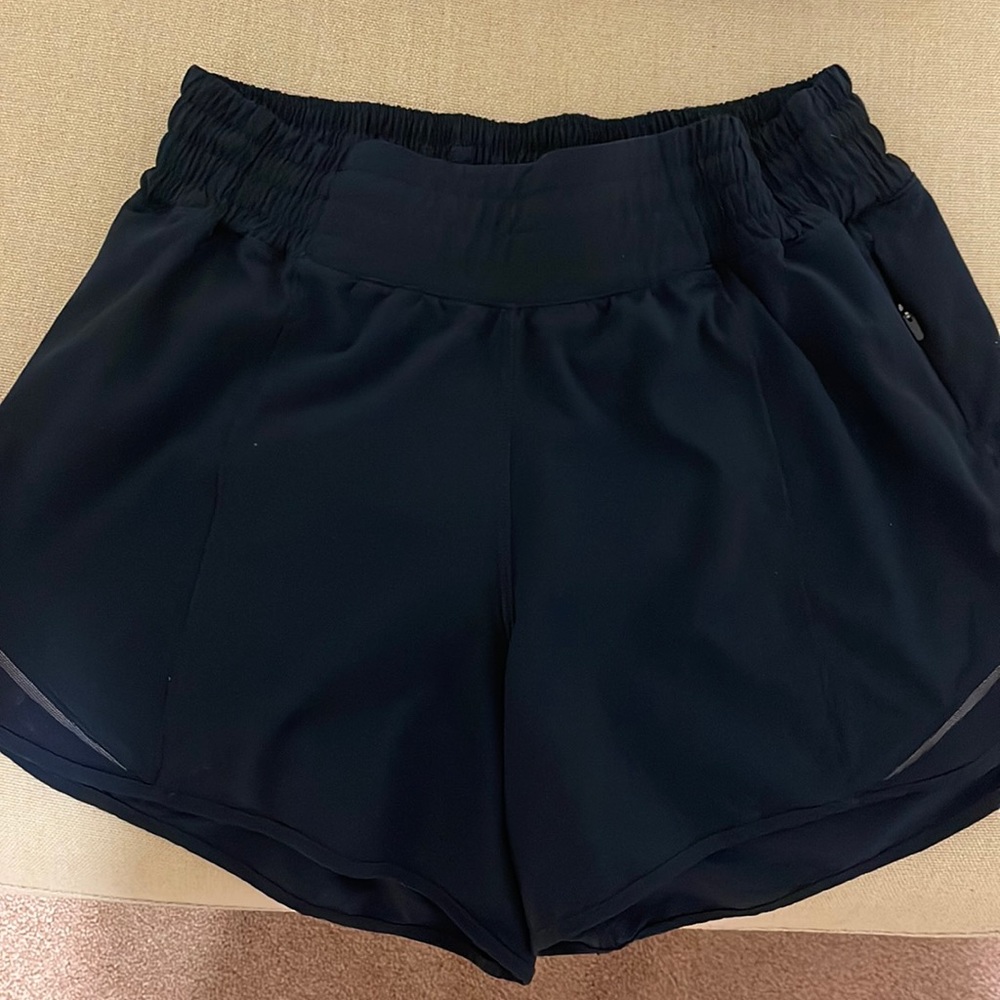 Lululemon Hotty Hot High-Rise Lined Shorts 4”- True Navy Size 4 Tall